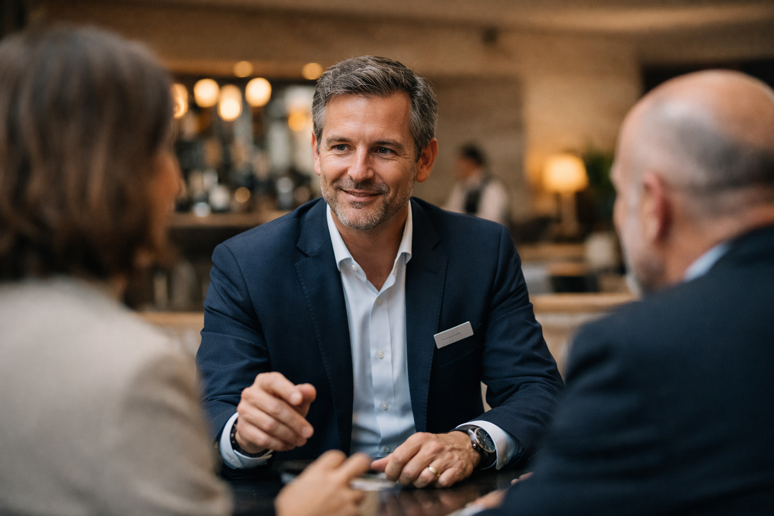 Más Influencia y Menos Jerarquía