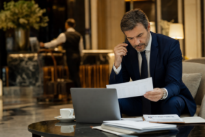 Imagen editorial relacionada con El marco conceptual del trabajo de un director general de hotel, responsabilidades a corto plazo, a medio y largo plazo